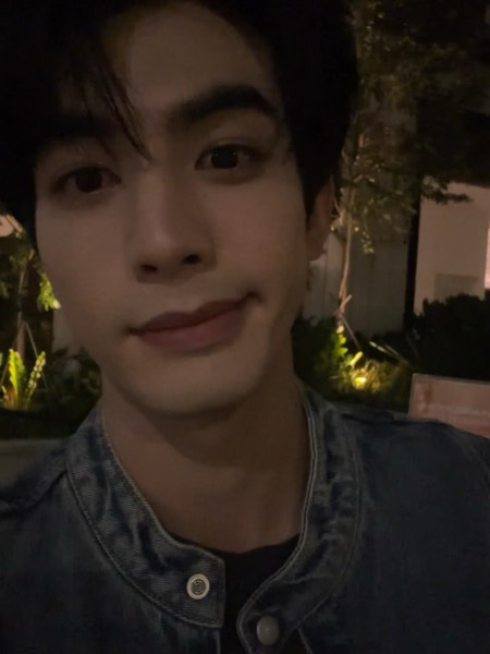 忍住 01.22 的小红书原帖封面